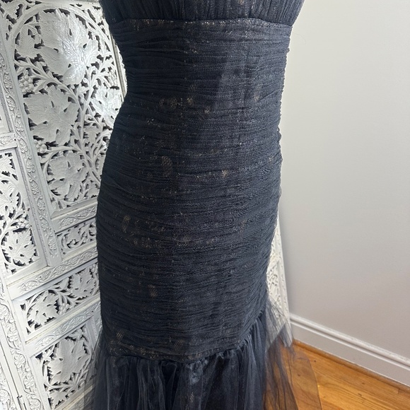 Monique Lhuillier ML Shirred Tulle Overlay Lace Trumpet Prom Dress V Neck Sz 10 - Picture 5 of 11